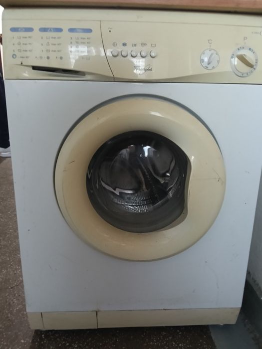 Vând mașină de spălat