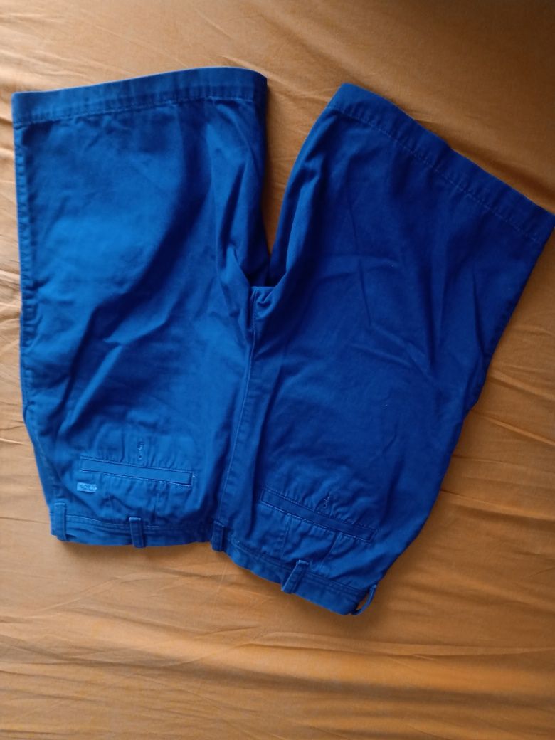 Къси панталони Izod