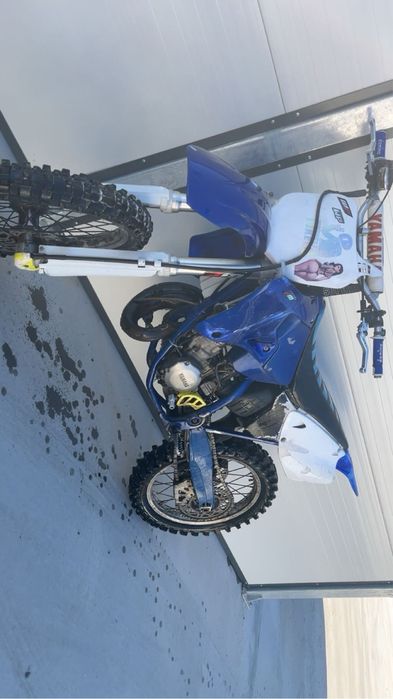 Motocicletă Yamaha Cross – puternică și fiabilă!
