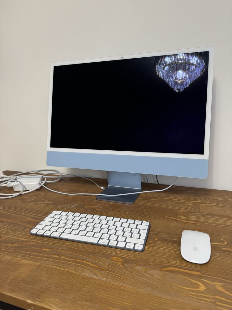 iMac M1 2021 ( 8гб озу, 256гб ssd )