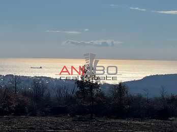 Парцел в Варна-м-т Боровец - юг площ 2802 цена 139000