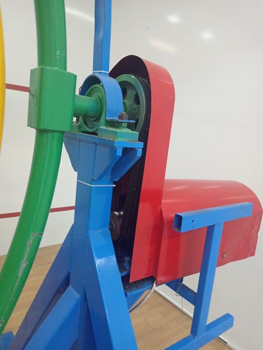 Человеческий гироскоп attraction karusel holati yangi sotiladi