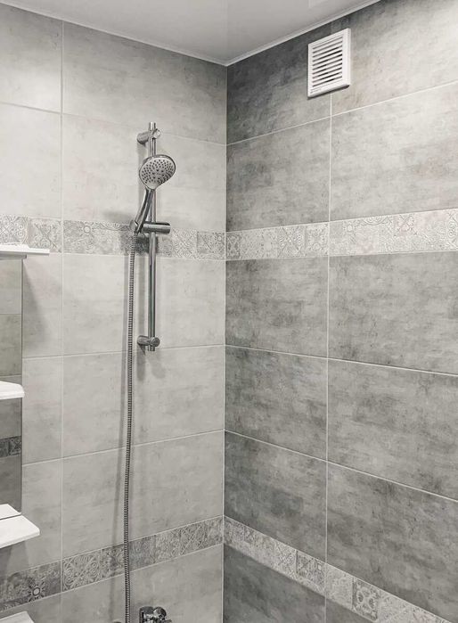 Ремонт ванной комнаты, туалета. Укладка кафеля, плитки. Штукатурка.