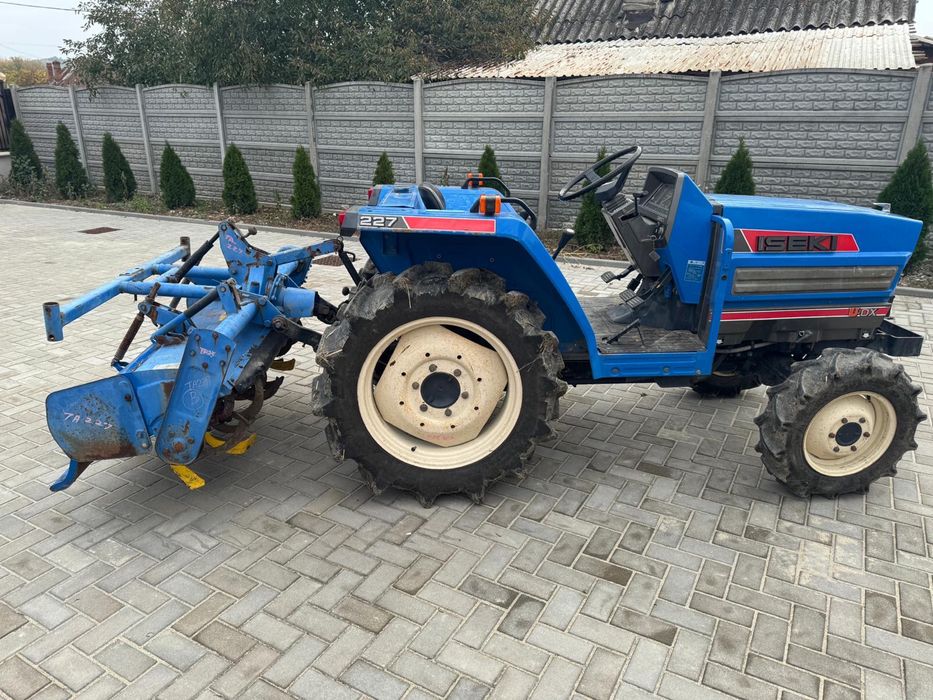 piese Iseki tractor japonez 22 cai 4x4 cu freza