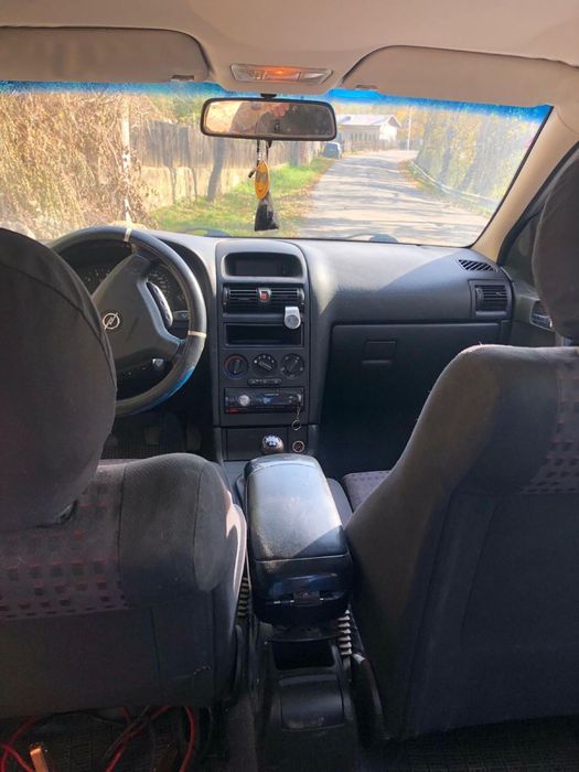 vand opel  1.8 benzina