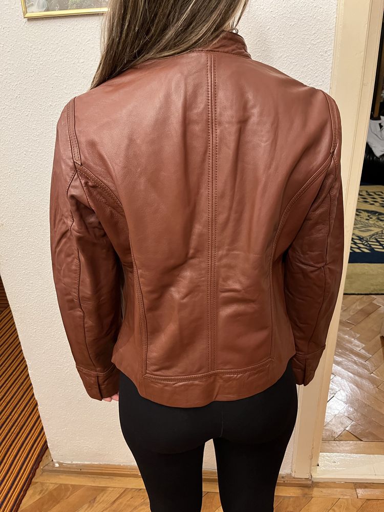Geaca piele maro Massimo Dutti L