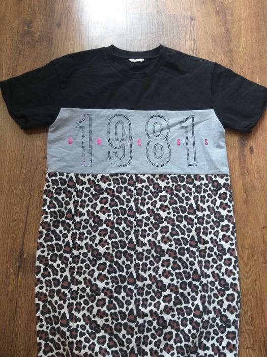 Guess - страхотна юношеска рокля