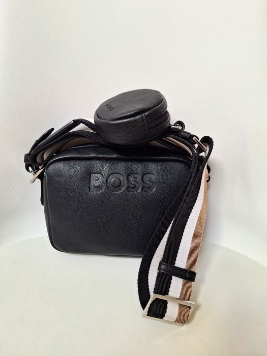 Hugo Boss оригинална чанта