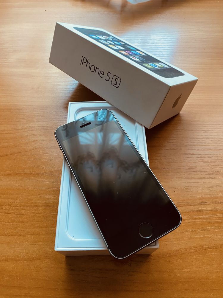 Iphone 5s 16 гигов