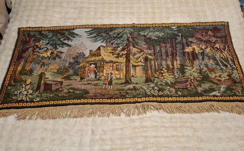 Хензел и Гретел за стена