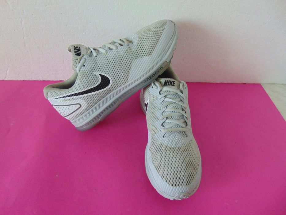 Nike Zoom All Out Low 2 номер 41Оригинални мъжки маратонки