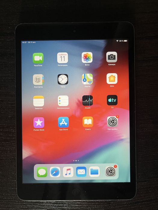 Планшет iPad mini 2 в отличном состоянии
