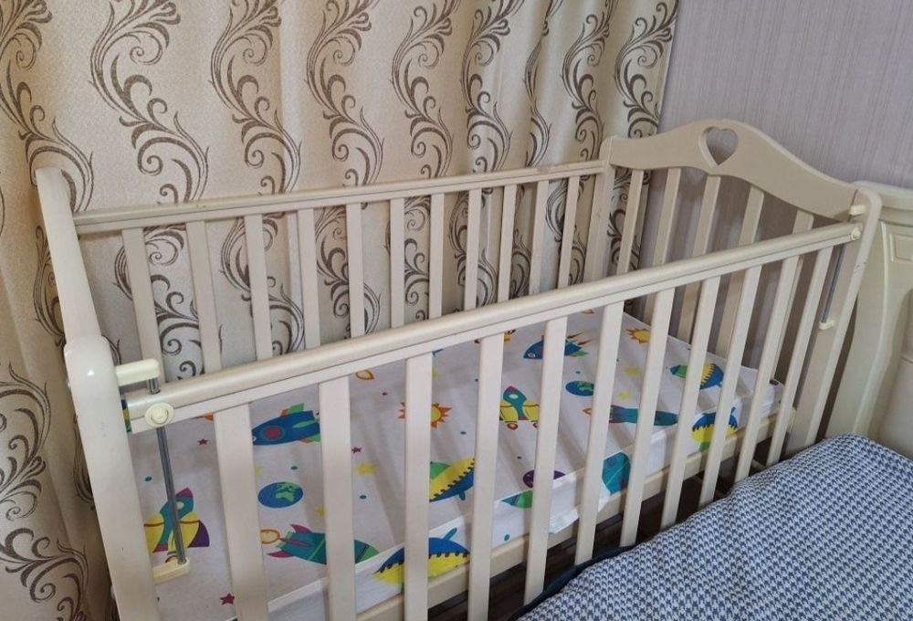 Продам детскую кровать