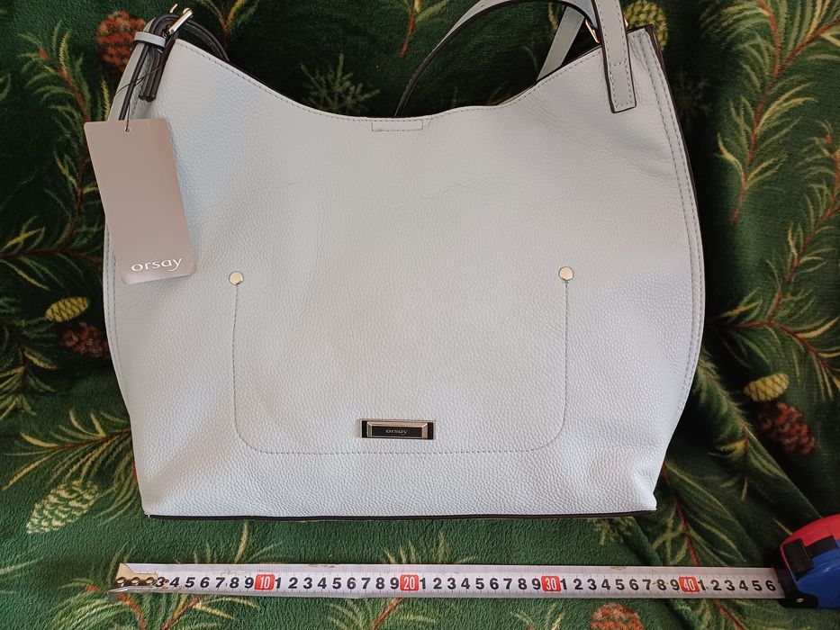 Комплект НОВИ - чанта, шапка,шал и ръкавици