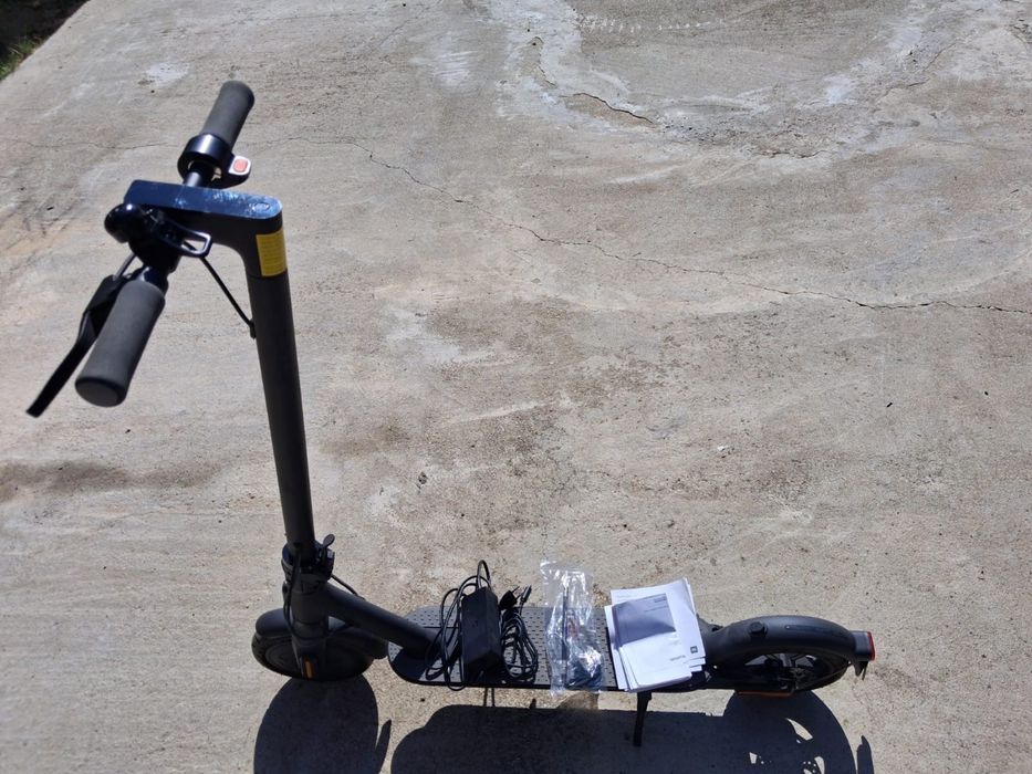 Trotineta electronica Xiaomi Mi