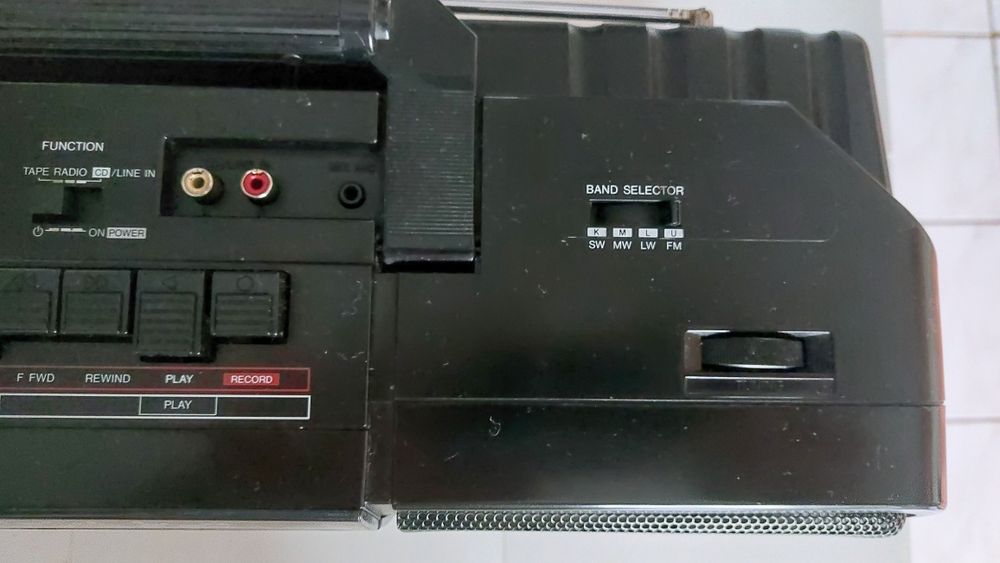 radiocasetofon sharp wq-t238