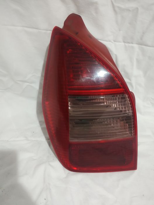 Ляв стоп за Ситроен Ц2, Citroen C2