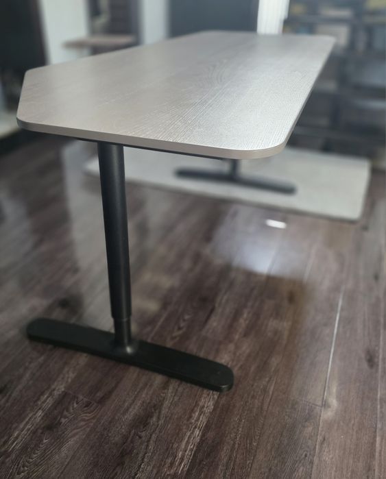 Birou reglabil ikea