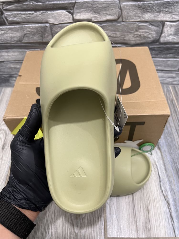 36-45 Adidas Yeezy Slide Resin