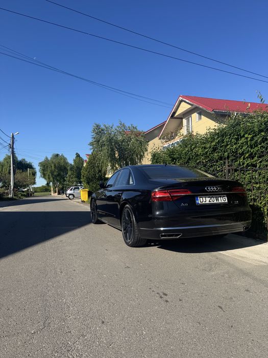 Audi A8 Quattro 2015