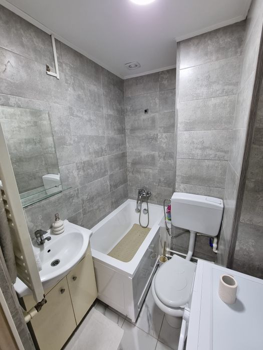 Apartament 2 camere de închiriat