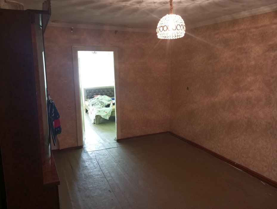 Продаётся 2 х комнатная квартира