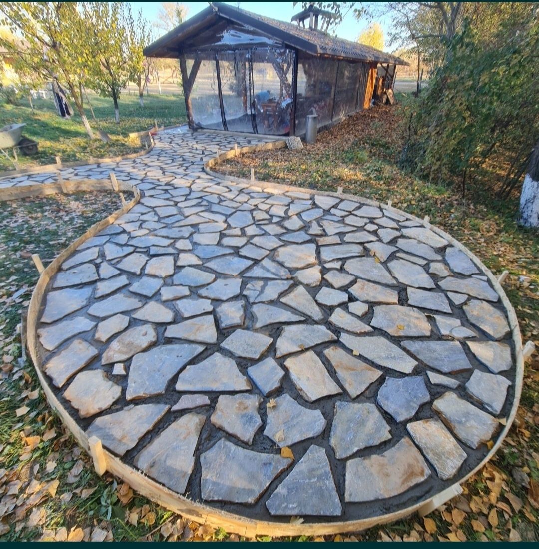 Piatra naturala de munte vând și montez