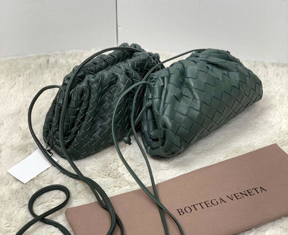 Geanta  Bottega Veneta-piele naturală 100% /cutie saculet aferent bran