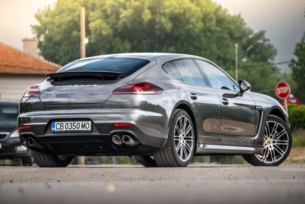 Porsche Panamera 3000tdi  edition 168000