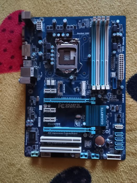 Placa de bază gigabyte