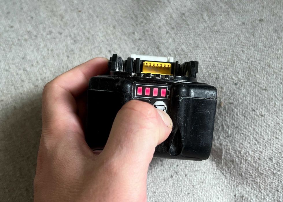 Baterie acumulator Makita 18V de 5 Ah amperi - bun