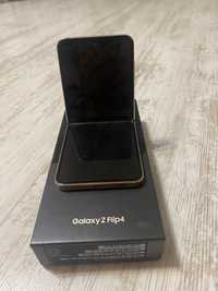 Samsung Galaxy Flip Z4