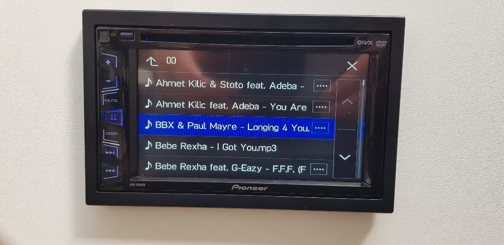 Dvd за кола Pioneer AVH-195DVD double din с touch screen