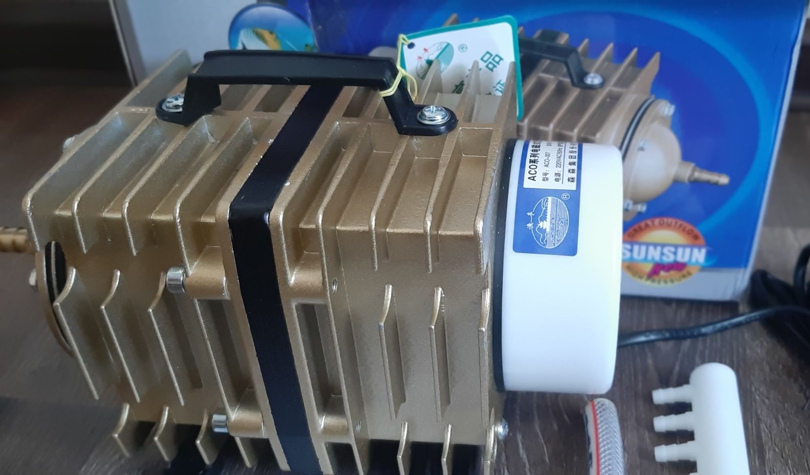 Компрессор SUNSUN ACO 007