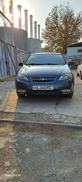 Jentra automobili sotiladi..