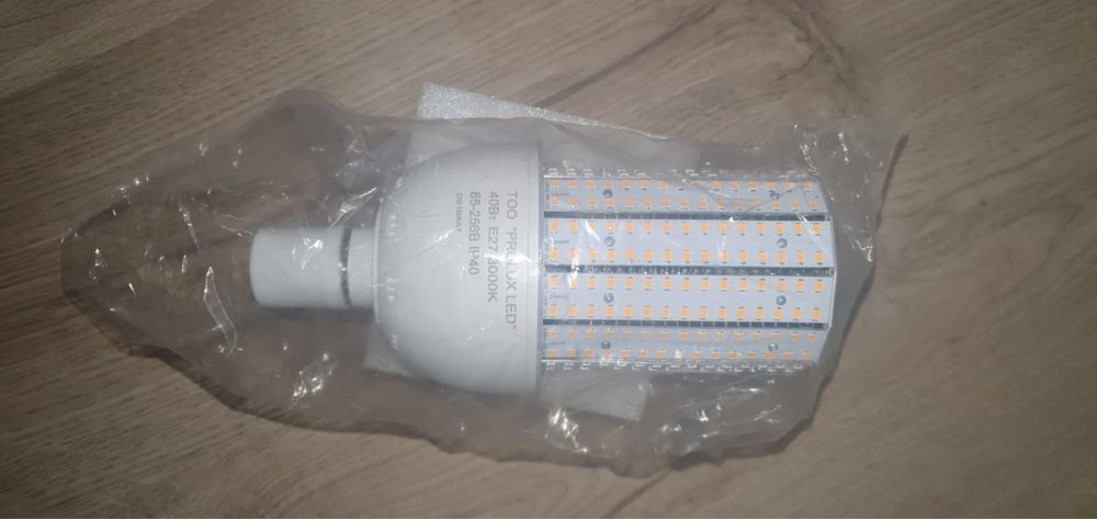 Продам лампочки новые