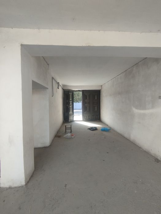 3,5 сотх 4 хонали ховли сотилади. Бектемир тумани Мажнунтол махаллада