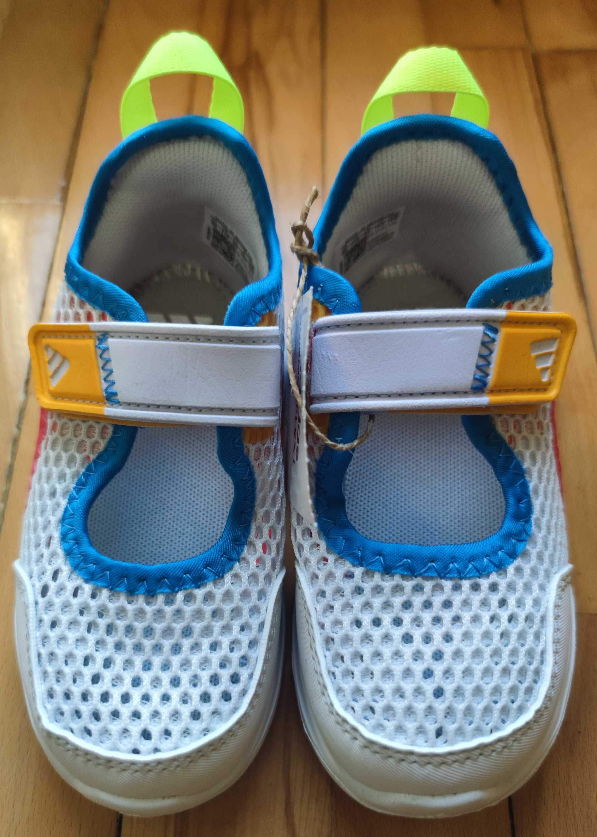 Нови сандали Adidas