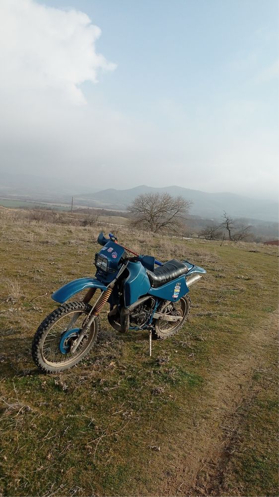 Aprilia tuareg 125