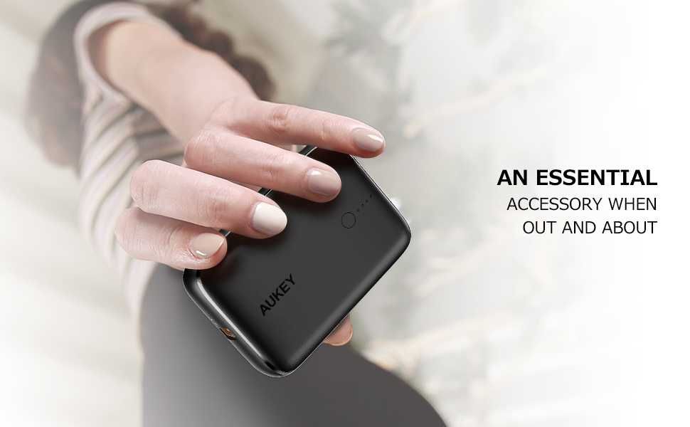 AUKEY 10000mAh ултра компактна външна USB батерия, с USB-C PD и QC3.0