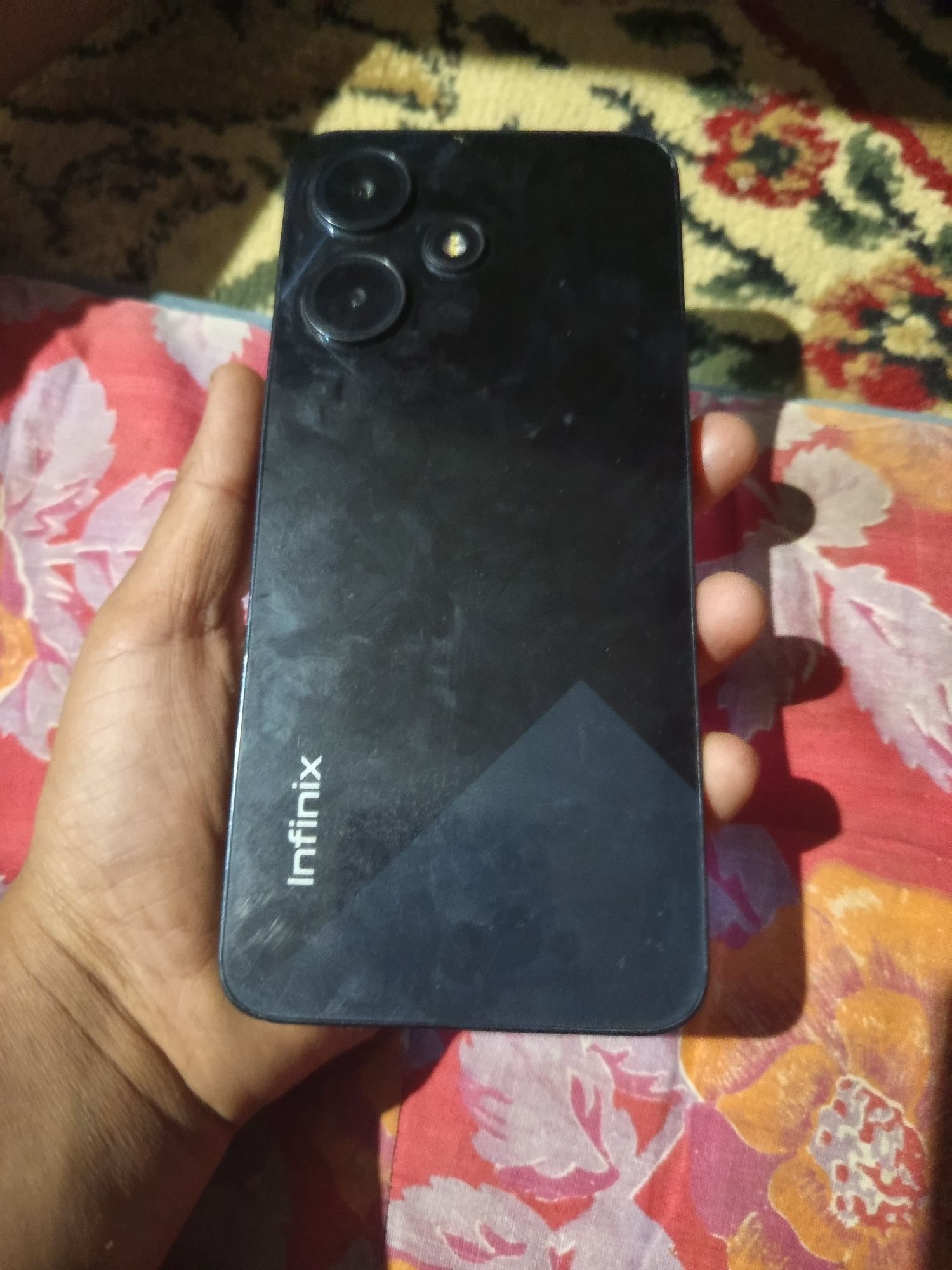 Infinix hot 30i sotiladi