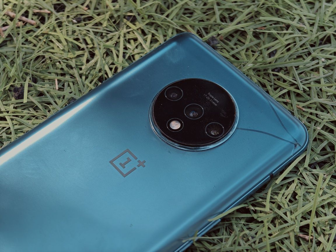 OnePlus 7T. 8/128.