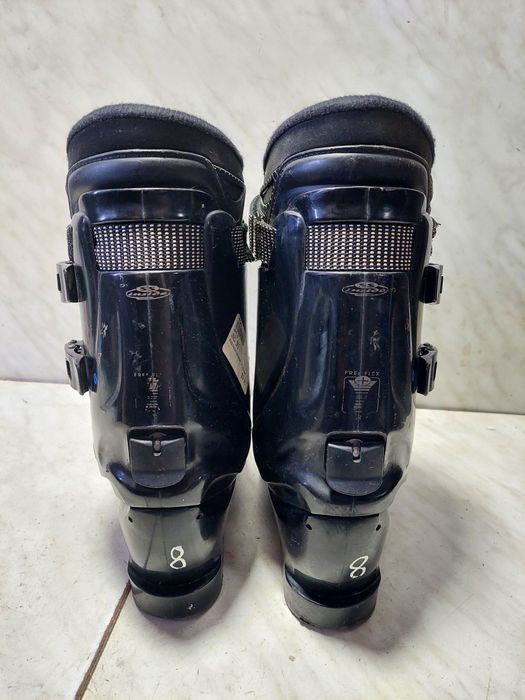 Clapari ski schi  Dalbello mondo  26  corespunde mărimii 40