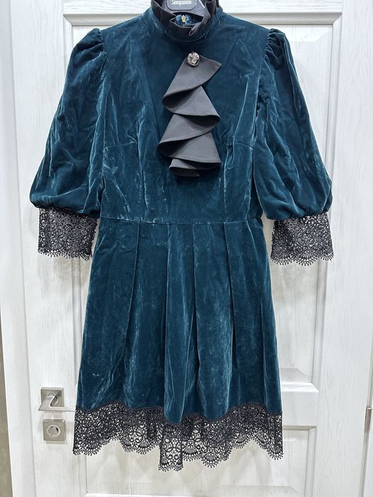 Платье бархат 42 размер