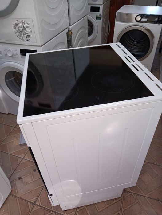 Свободно стояща печка с керамичен плот Asko 2 години Гаранция!