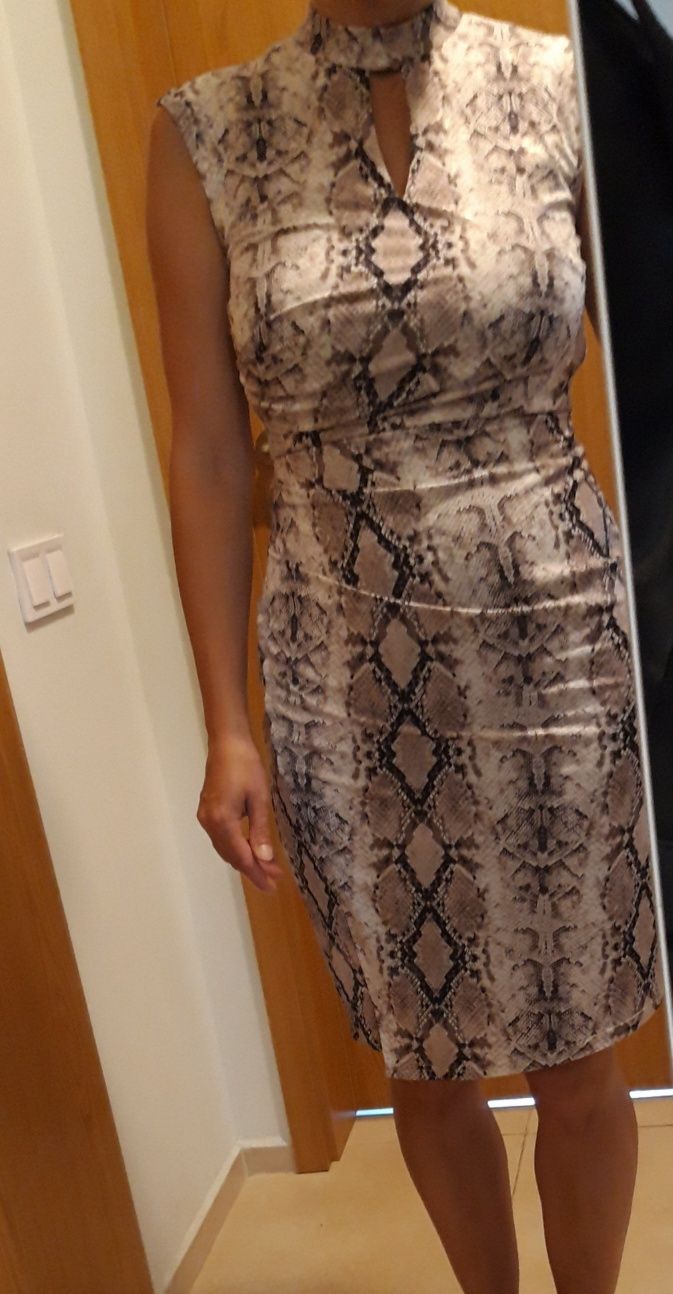 Парти рокля Orsay - змия принт, Нова с етикет-25лв!!!