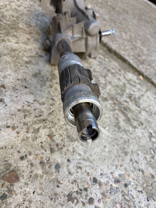 Кормилна рейка - Honda Civic 8 2.2 iCTDI