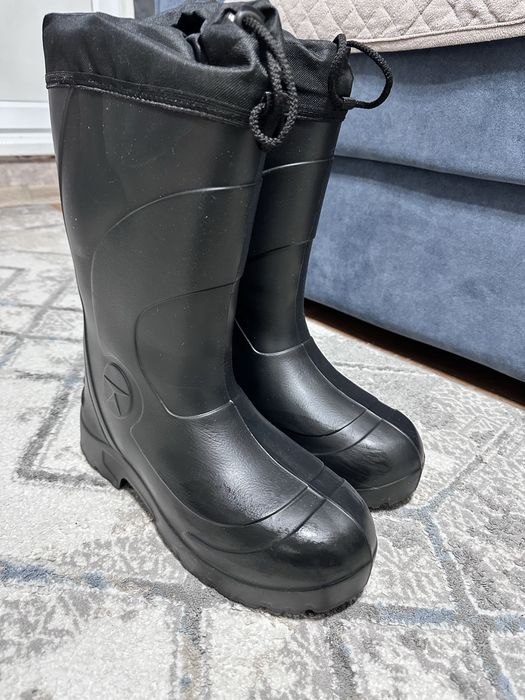 Продам рыбацкие сапоги