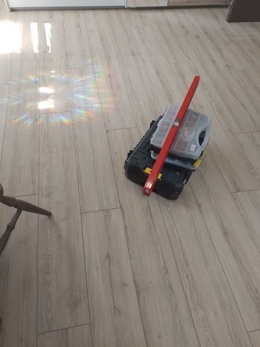 Монтаж на Венилов Ламинат