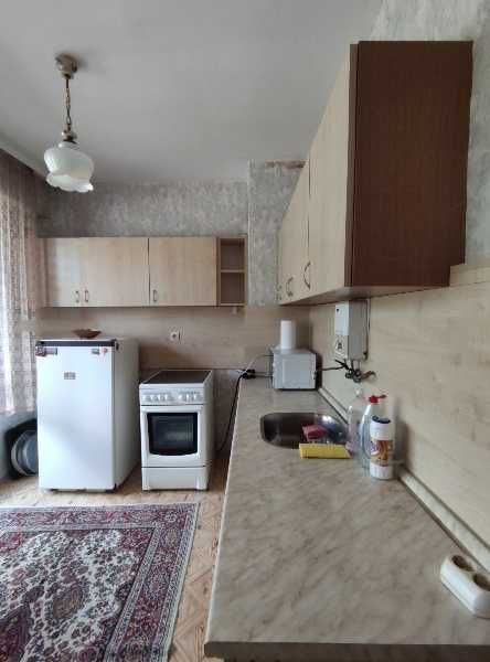 Продава се Тристаен апартамент в Карлово - 90 кв.м за 414 €/кв.м - Снимка #3